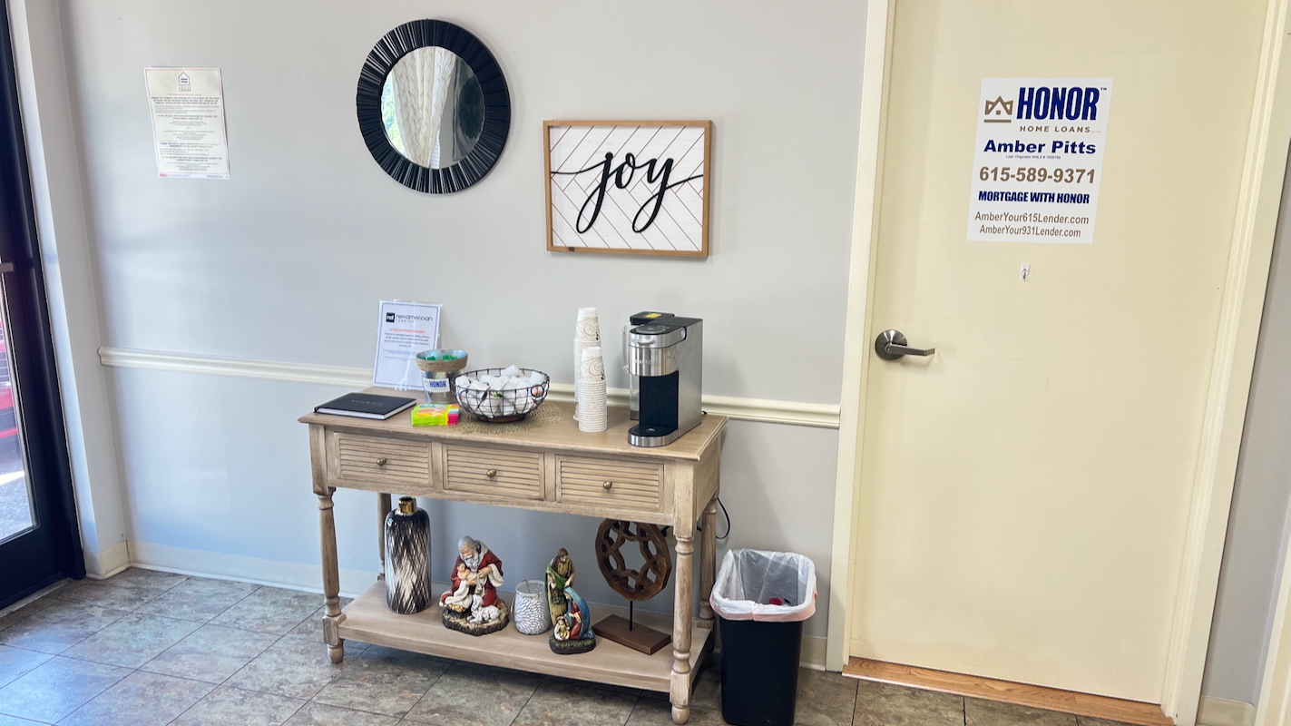 Honor Home Loans Murfreesboro Mortgage Interior Reception Area
